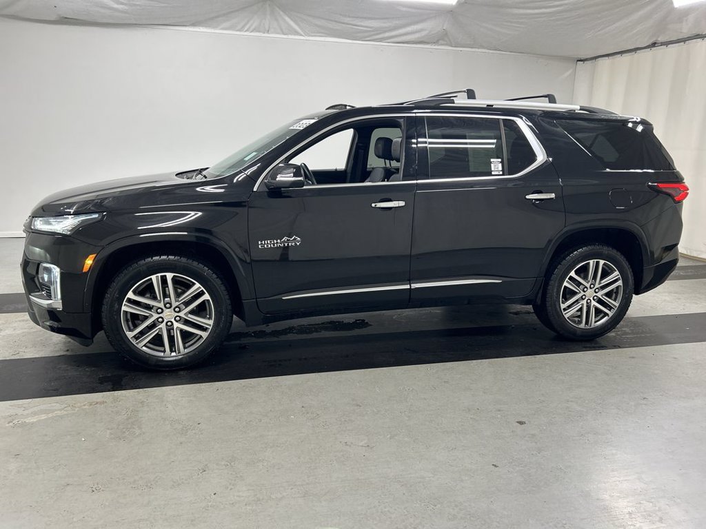 Used 2023 Chevrolet Traverse High Country w/ LPO, Floor Liner Package AWD/4WD image 6