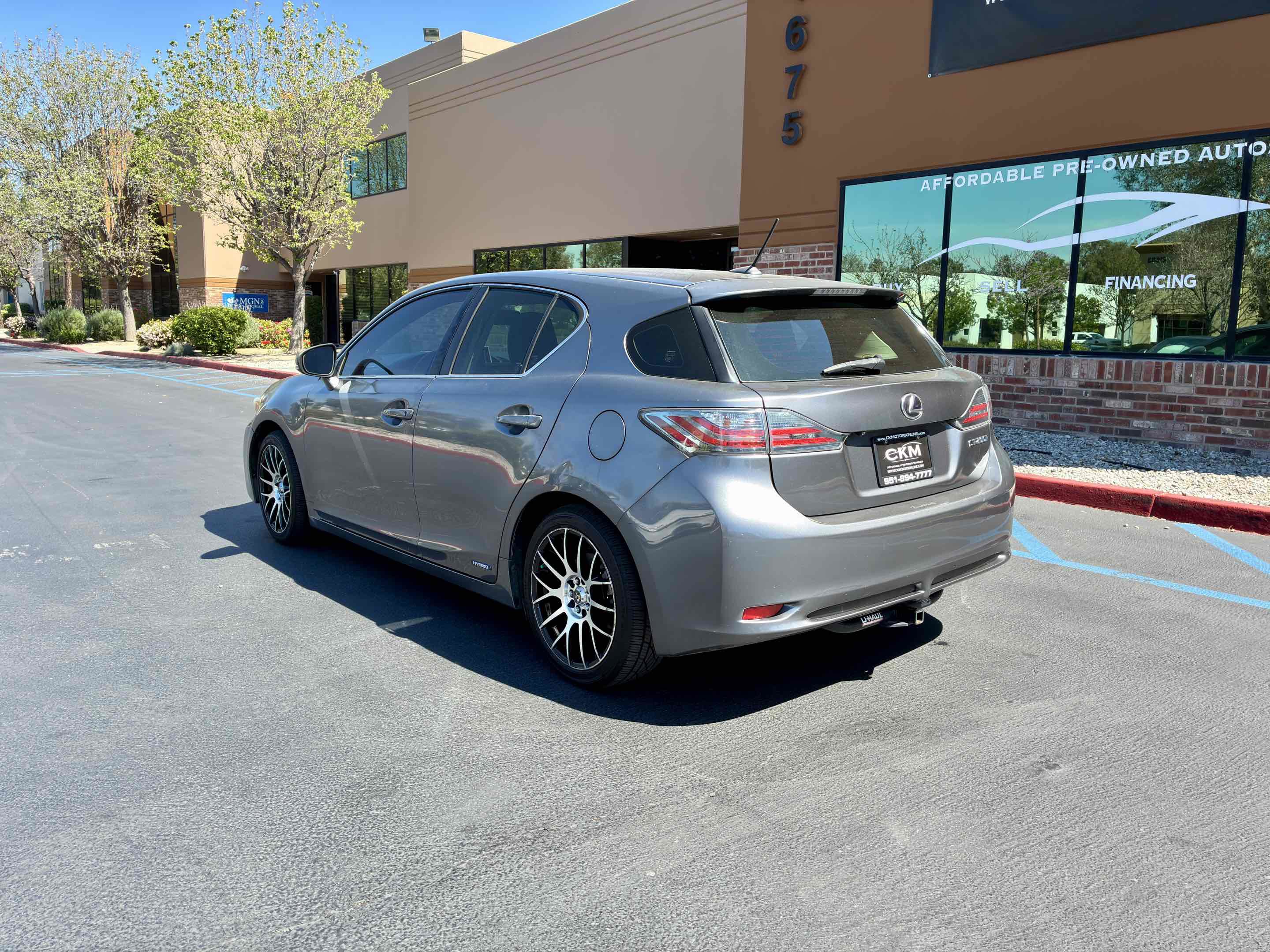 Used 2013 Lexus CT 200h w/ Premium Pkg w/Navigation FWD image 10