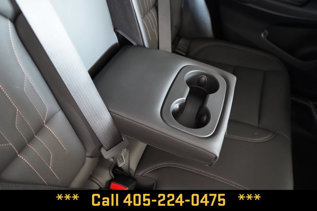 Used 2025 Buick Envista Avenir FWD image 25