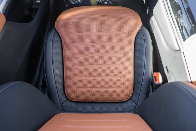 New 2026 Mercedes-Benz GLC 43 AMG 4MATIC Coupe image 33