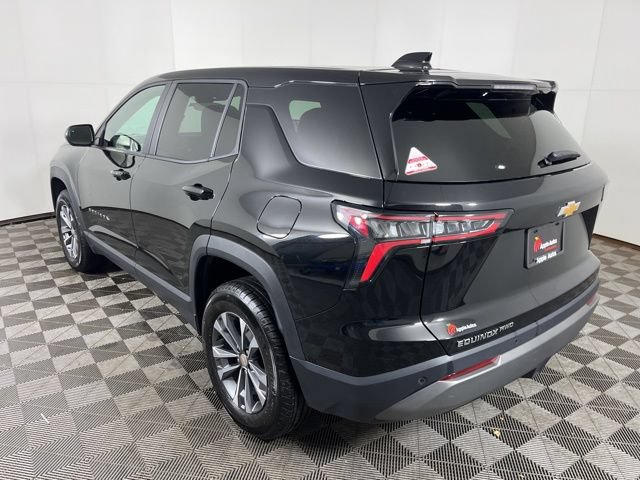Used 2026 Chevrolet Equinox LT AWD/4WD image 5