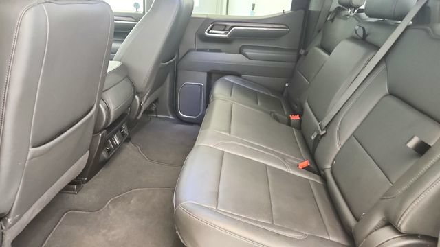Used 2025 GMC Sierra 1500 SLT AWD/4WD image 20