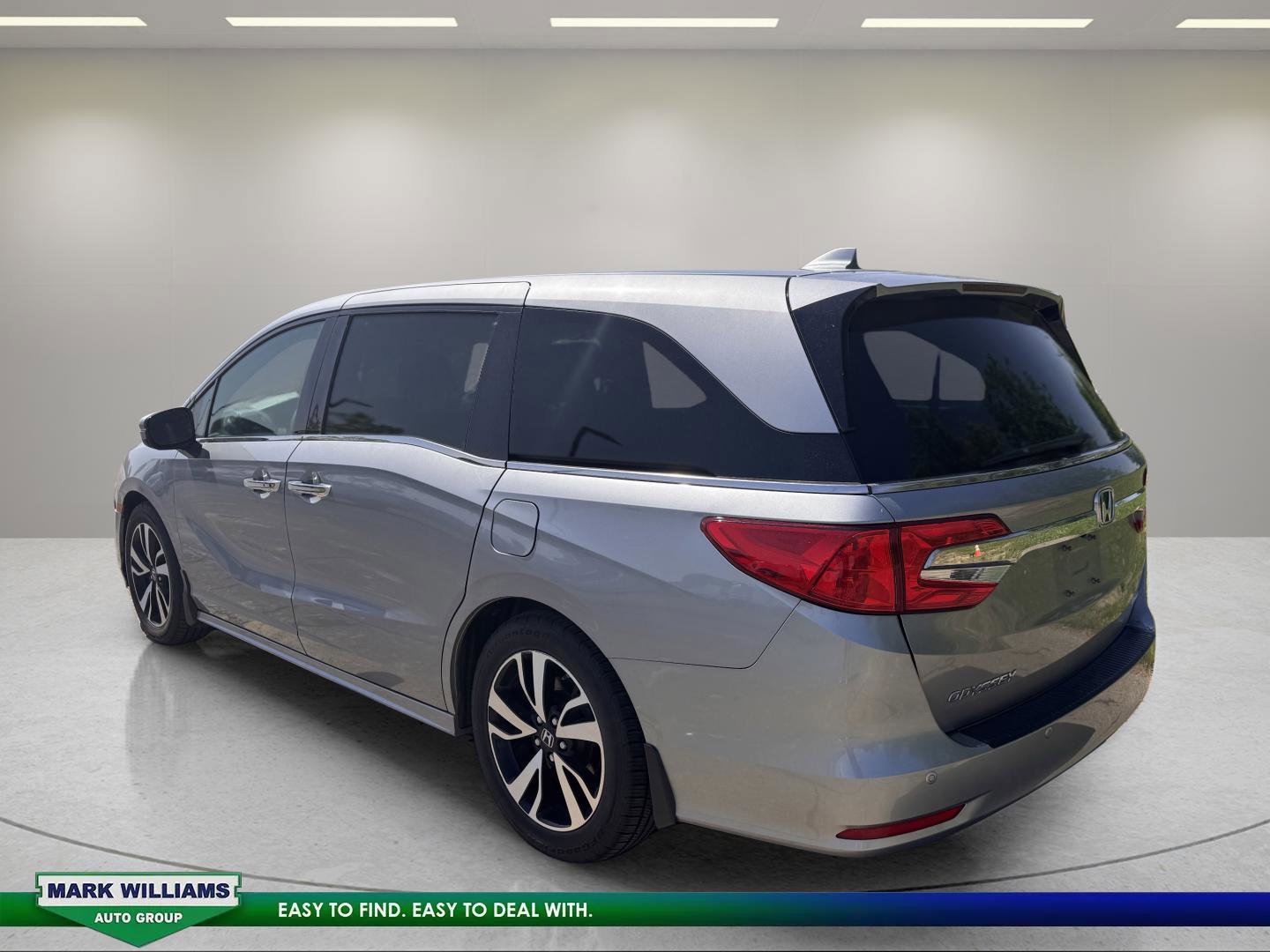Used 2020 Honda Odyssey Elite image 5