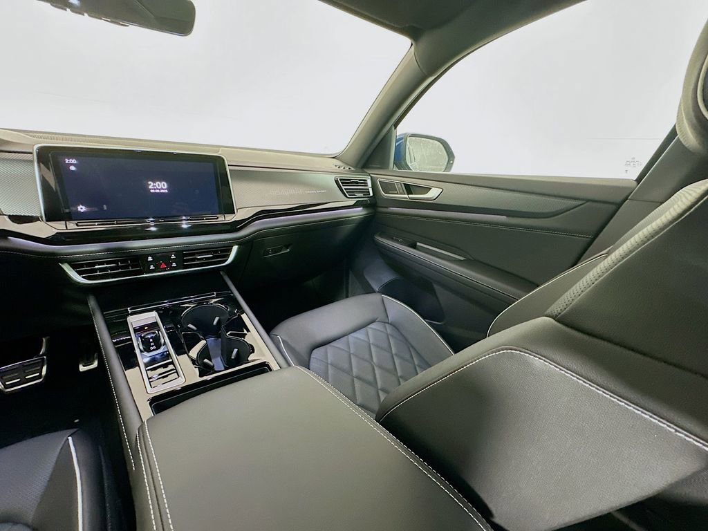 New 2026 Volkswagen Atlas Cross Sport SEL Premium R-Line image 22