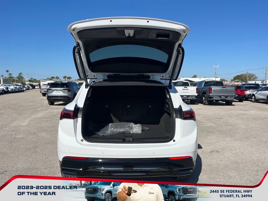 New 2026 Buick Envision Sport Touring image 16