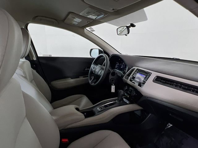 Used 2022 Honda HR-V LX image 10