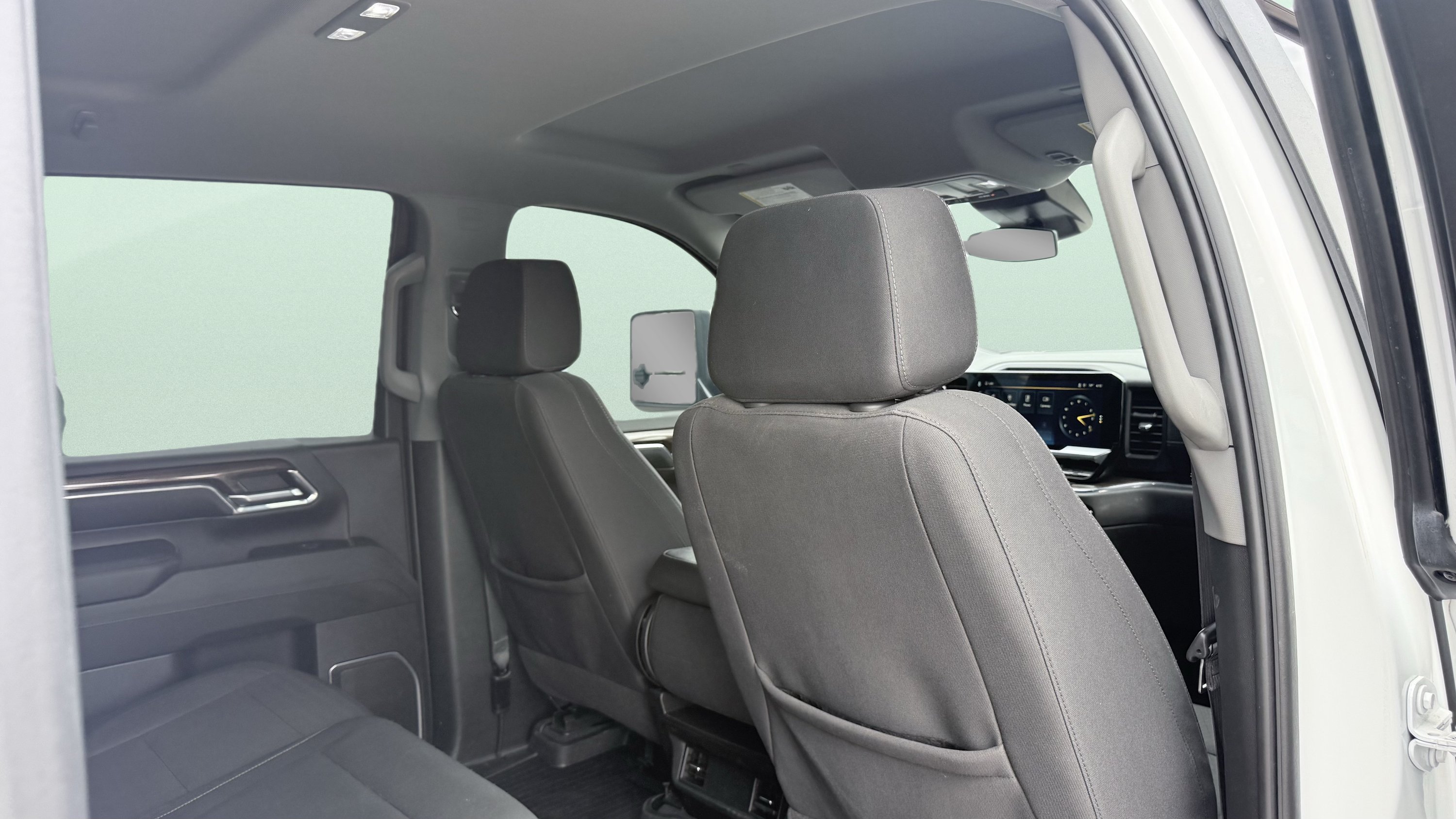 Used 2024 Chevrolet Silverado 2500 LT AWD/4WD image 43