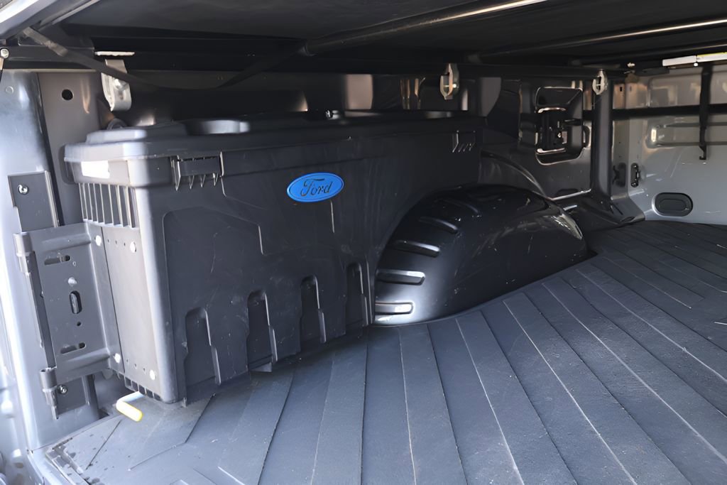 Used 2023 Ford F250 XL w/ Snow Plow Prep Package AWD/4WD image 16