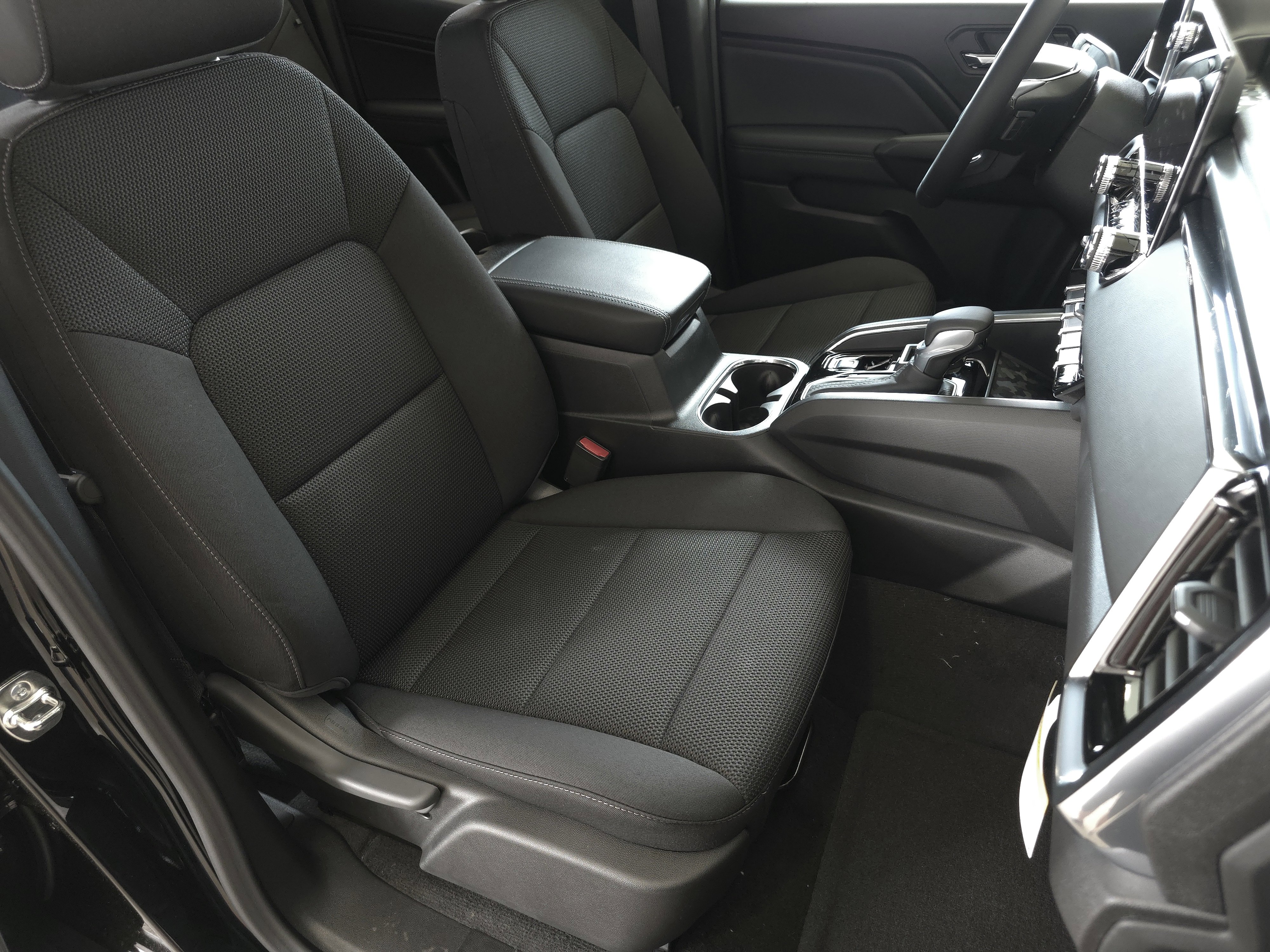 New 2026 GMC Canyon Elevation RWD image 36