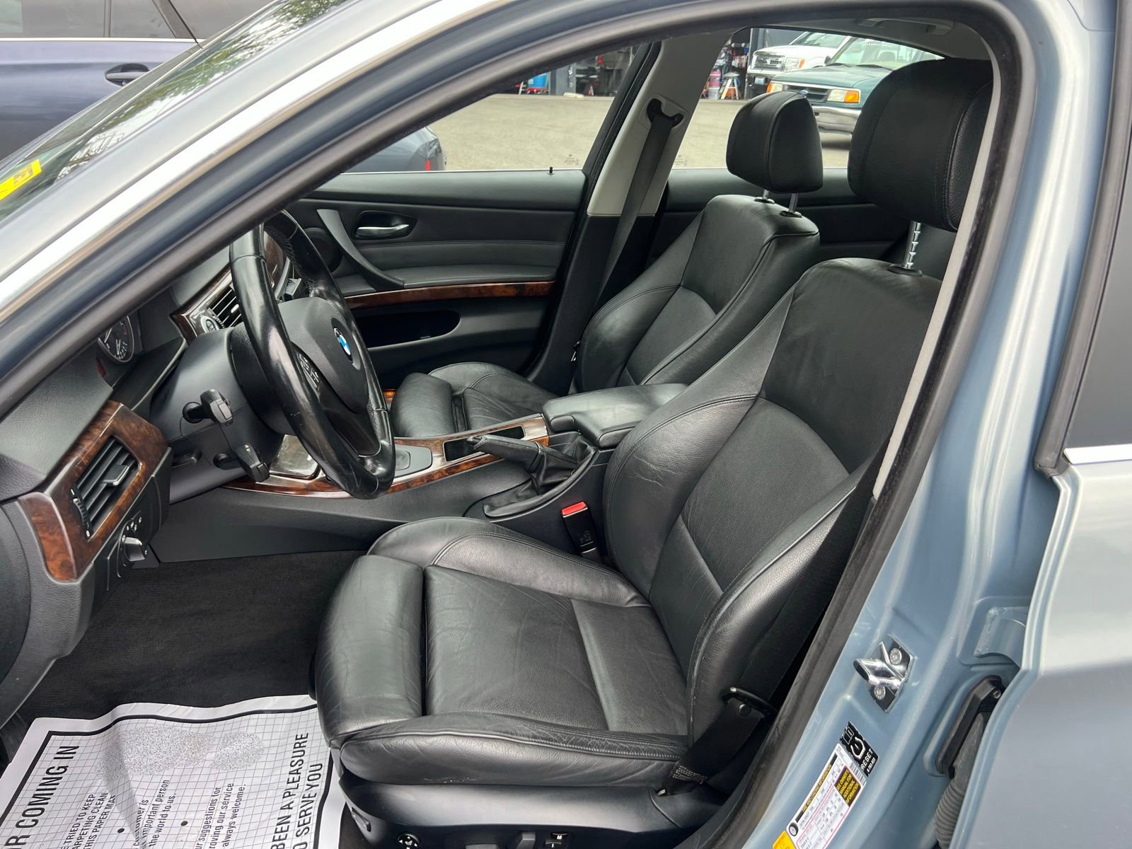 Used 2006 BMW 330xi Sedan AWD/4WD image 13