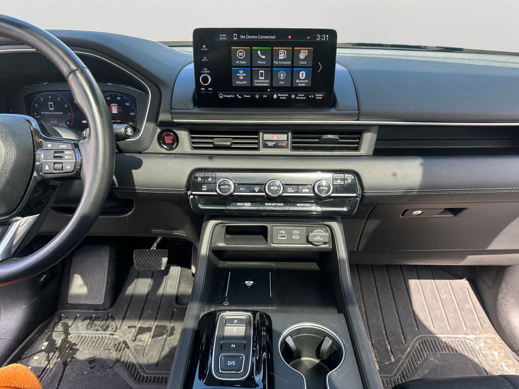 Used 2023 Honda Pilot Elite image 14