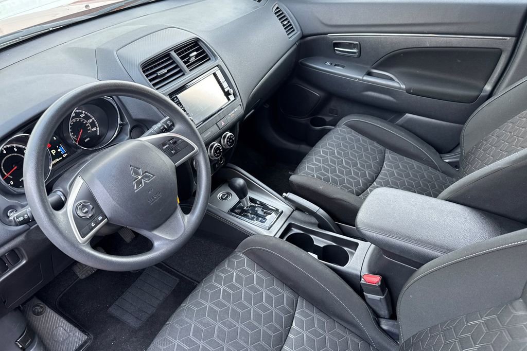 Used 2024 Mitsubishi Outlander Sport ES AWD/4WD image 10