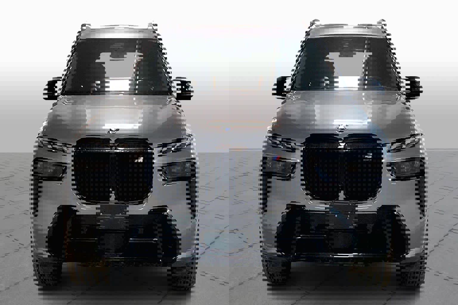 Used 2023 BMW X7 M60i w/ Executive Package AWD/4WD image 4