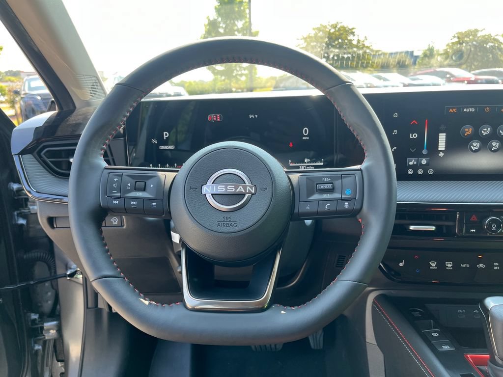 New 2027 Nissan Kicks SR w/ SR Premium Package FWD image 25