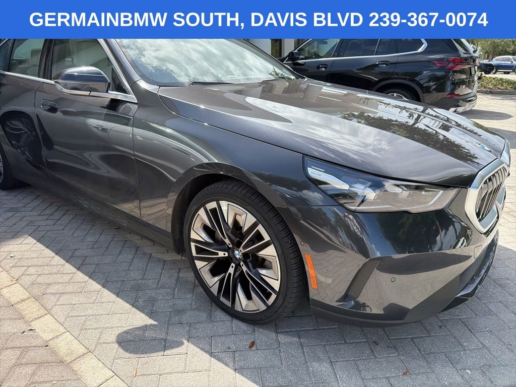 Used 2024 BMW 530i w/ Premium Package image 12