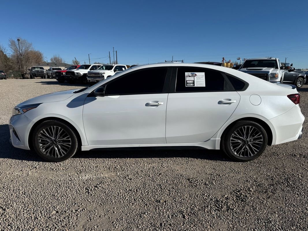 Used 2023 Kia Forte GT-Line w/ GT-Line Premium Package FWD image 6