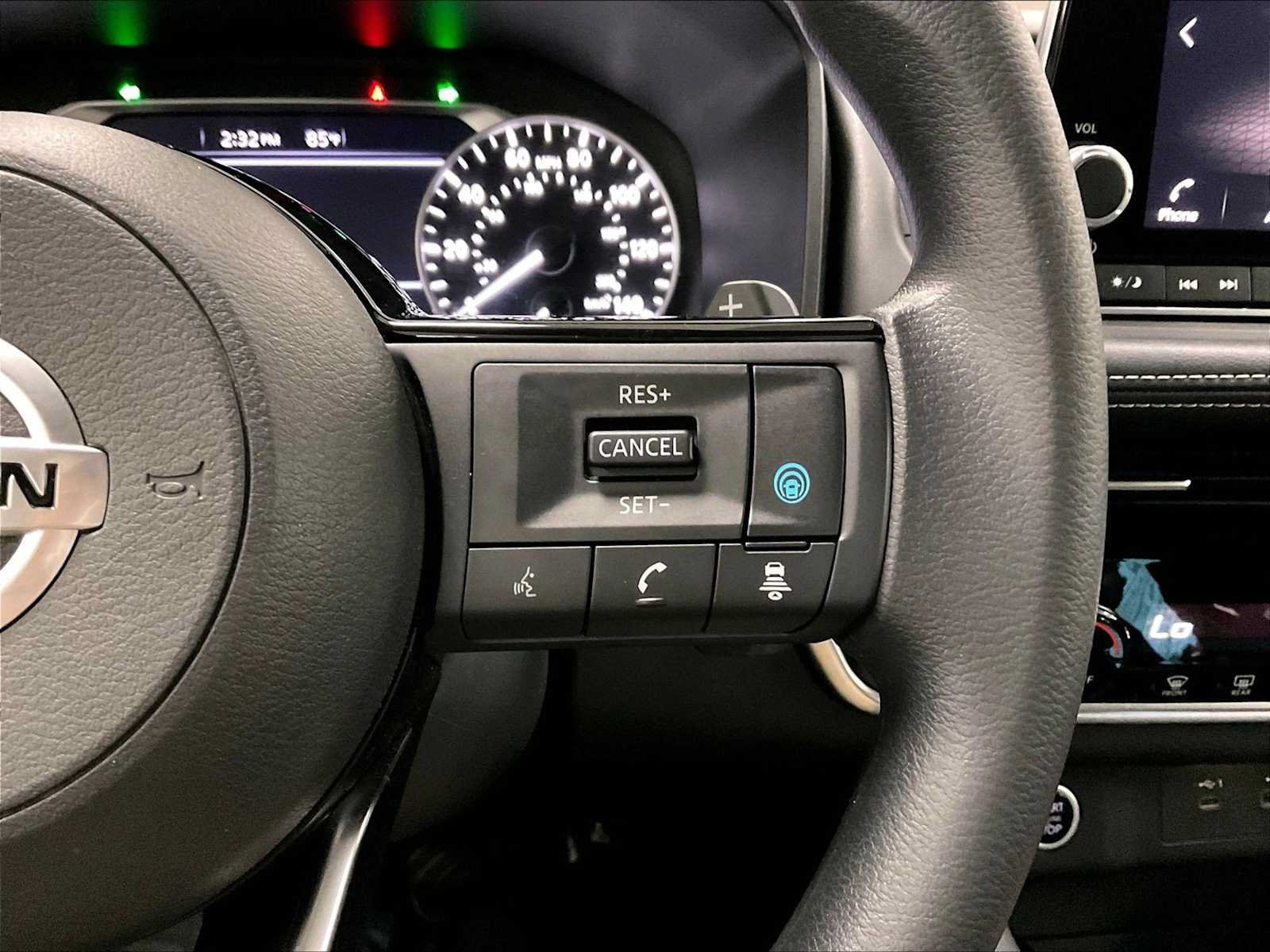 Used 2021 Nissan Rogue SV AWD/4WD image 28