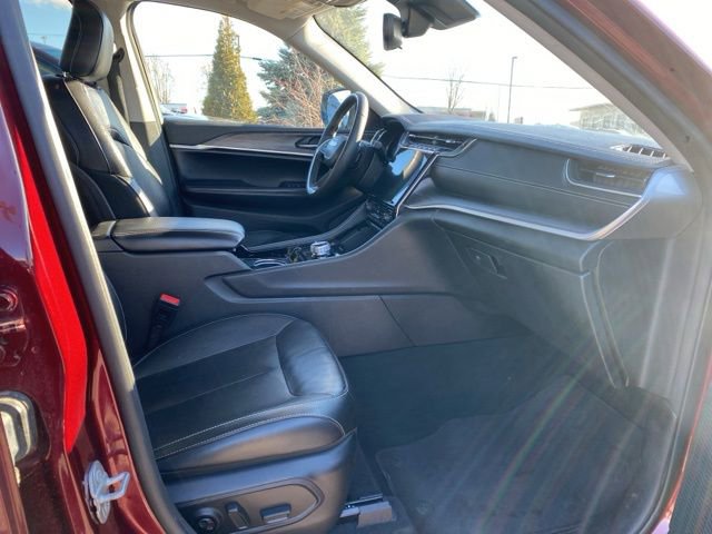 Used 2023 Jeep Grand Cherokee Limited image 27