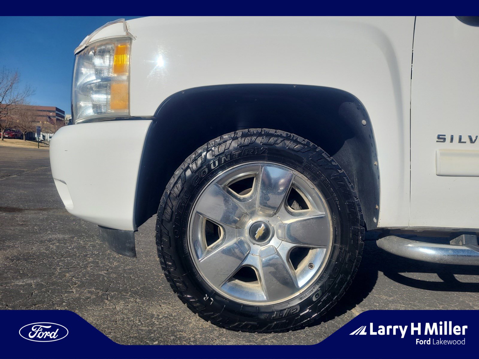 Used 2011 Chevrolet Silverado 1500 LTZ w/ LTZ Plus Package image 26