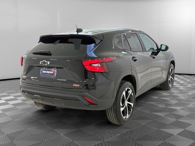 Used 2024 Chevrolet Trax RS image 3