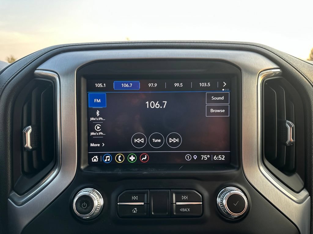 Used 2022 GMC Sierra 2500 SLE w/ SLE Convenience Package AWD/4WD image 3