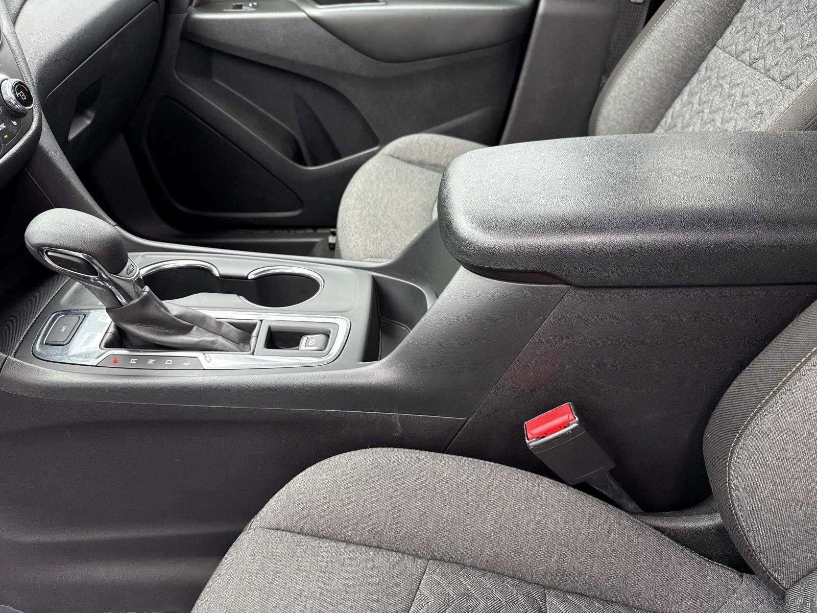 Used 2024 Chevrolet Equinox LT image 20