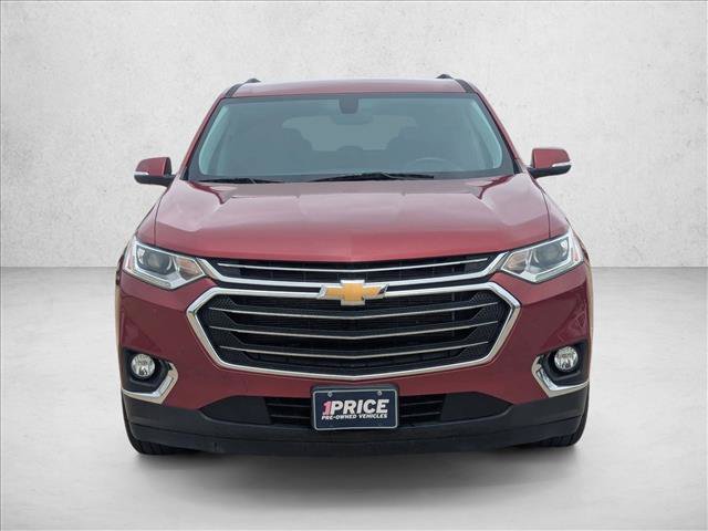 Used 2021 Chevrolet Traverse LT FWD image 2