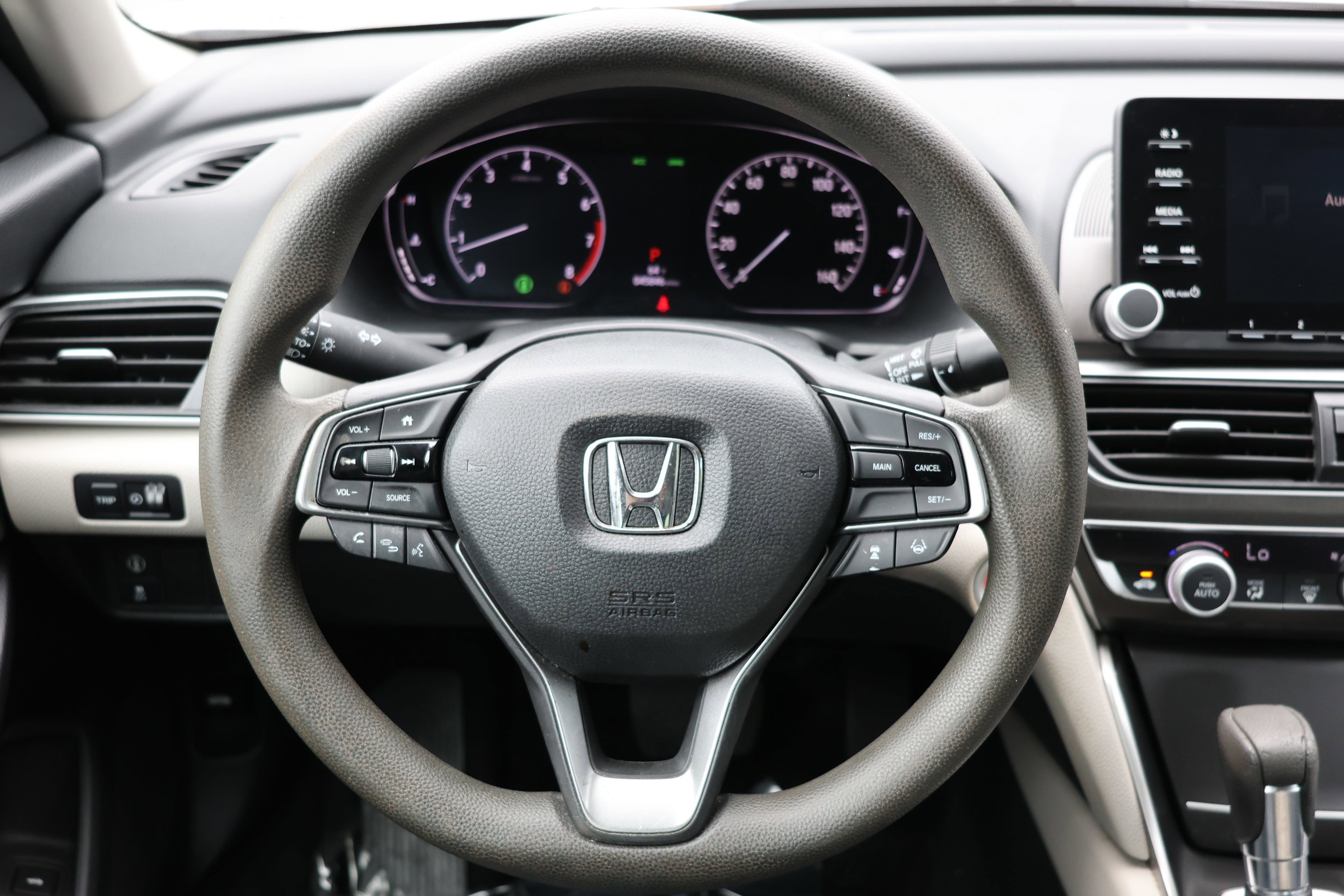 Used 2018 Honda Accord LX image 13