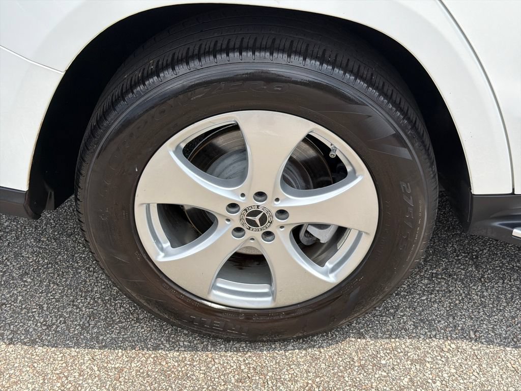 Used 2019 Mercedes-Benz GLS 450 4MATIC image 17