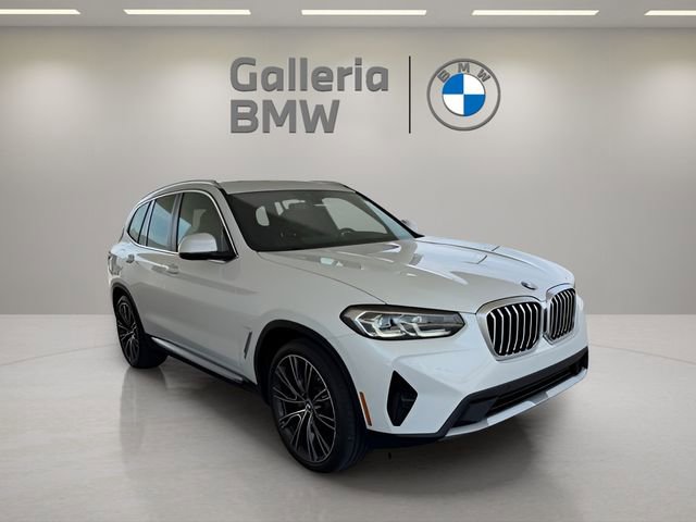 Used 2023 BMW X3 sDrive30i w/ Premium Package w/ZPA image 4
