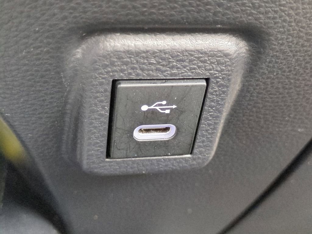 Used 2024 Toyota Corolla XLE image 21