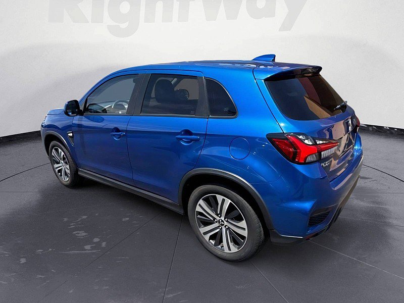 Used 2020 Mitsubishi Outlander Sport ES FWD image 3