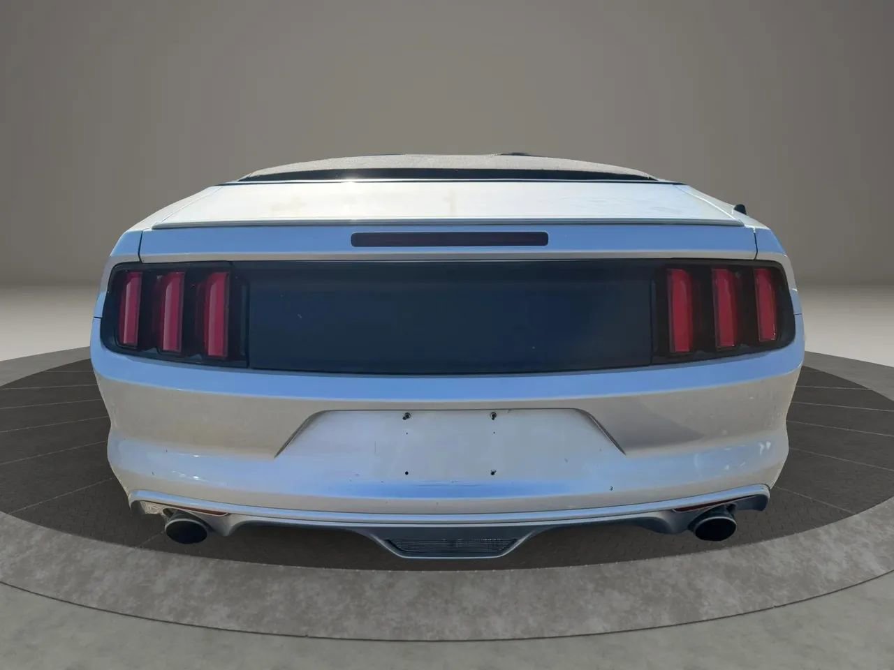 Used 2015 Ford Mustang Convertible w/ Equipment Group 051A RWD image 14