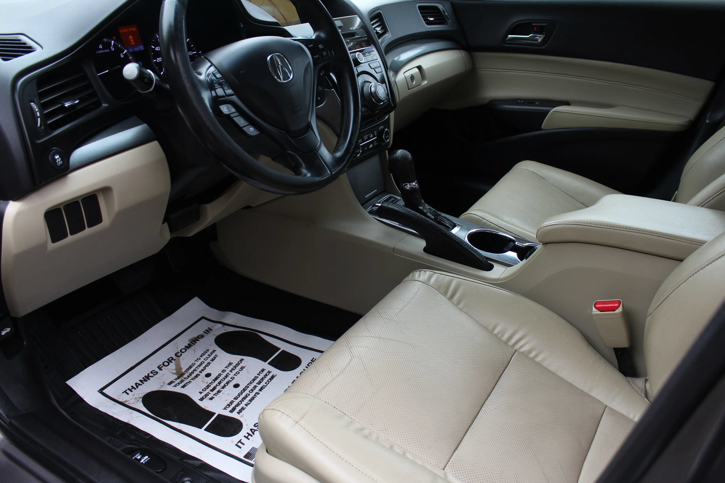 Used 2014 Acura ILX w/ Technology Package FWD image 11