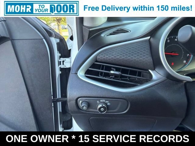 Used 2023 Chevrolet Malibu LS FWD image 16