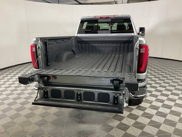 Used 2024 GMC Sierra 2500 Denali w/ Denali Reserve Package AWD/4WD image 36