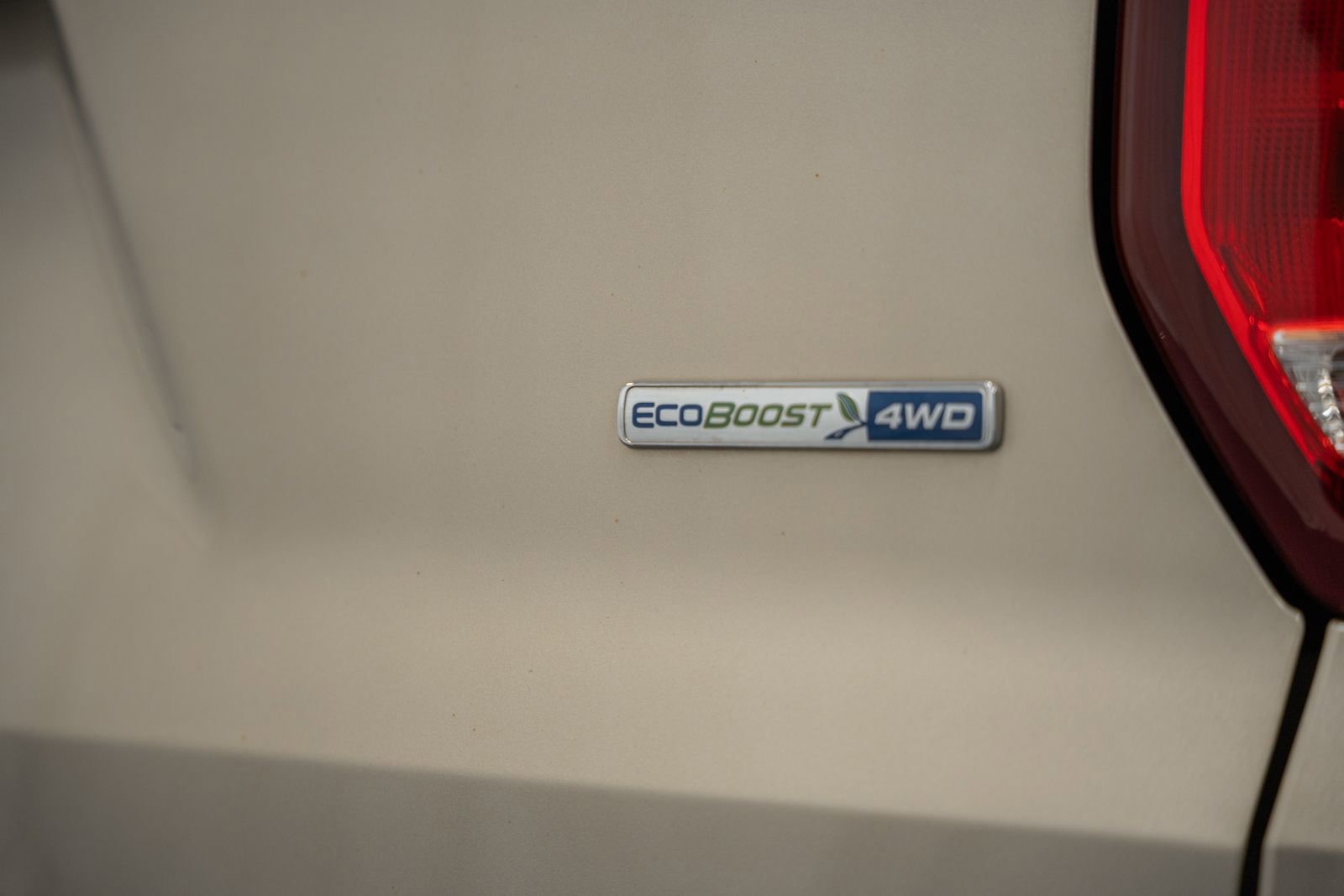 Certified 2017 Ford Explorer XLT w/ Equipment Group 202A image 19