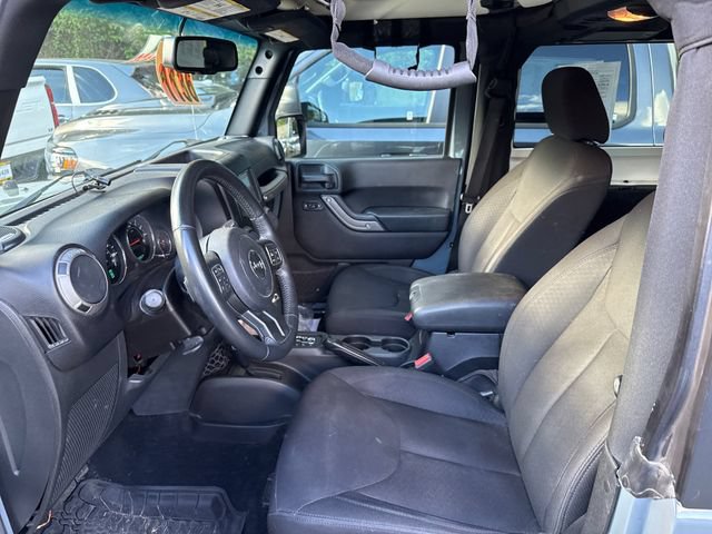 Used 2015 Jeep Wrangler Sport w/ Quick Order Package 24S AWD/4WD image 13