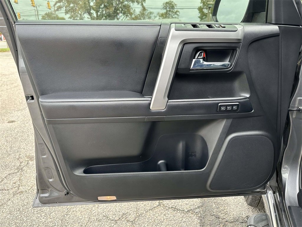Certified 2018 Toyota 4Runner Limited image 17
