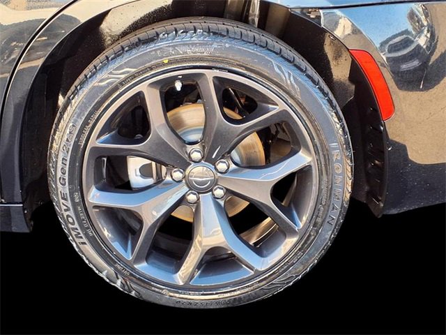 Used 2022 Chrysler 300 S image 6