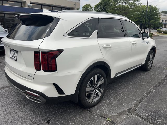 Used 2023 Kia Sorento SX Prestige w/ Panoramic Sunroof Package AWD/4WD image 5