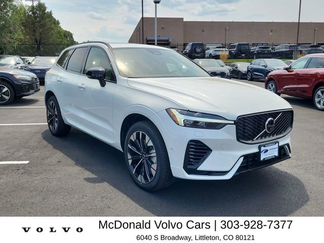 Used 2026 Volvo XC60 T8 Plus w/ Climate Package image 7