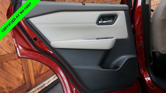 Used 2022 Nissan Rogue SV w/ SV Premium Package image 42