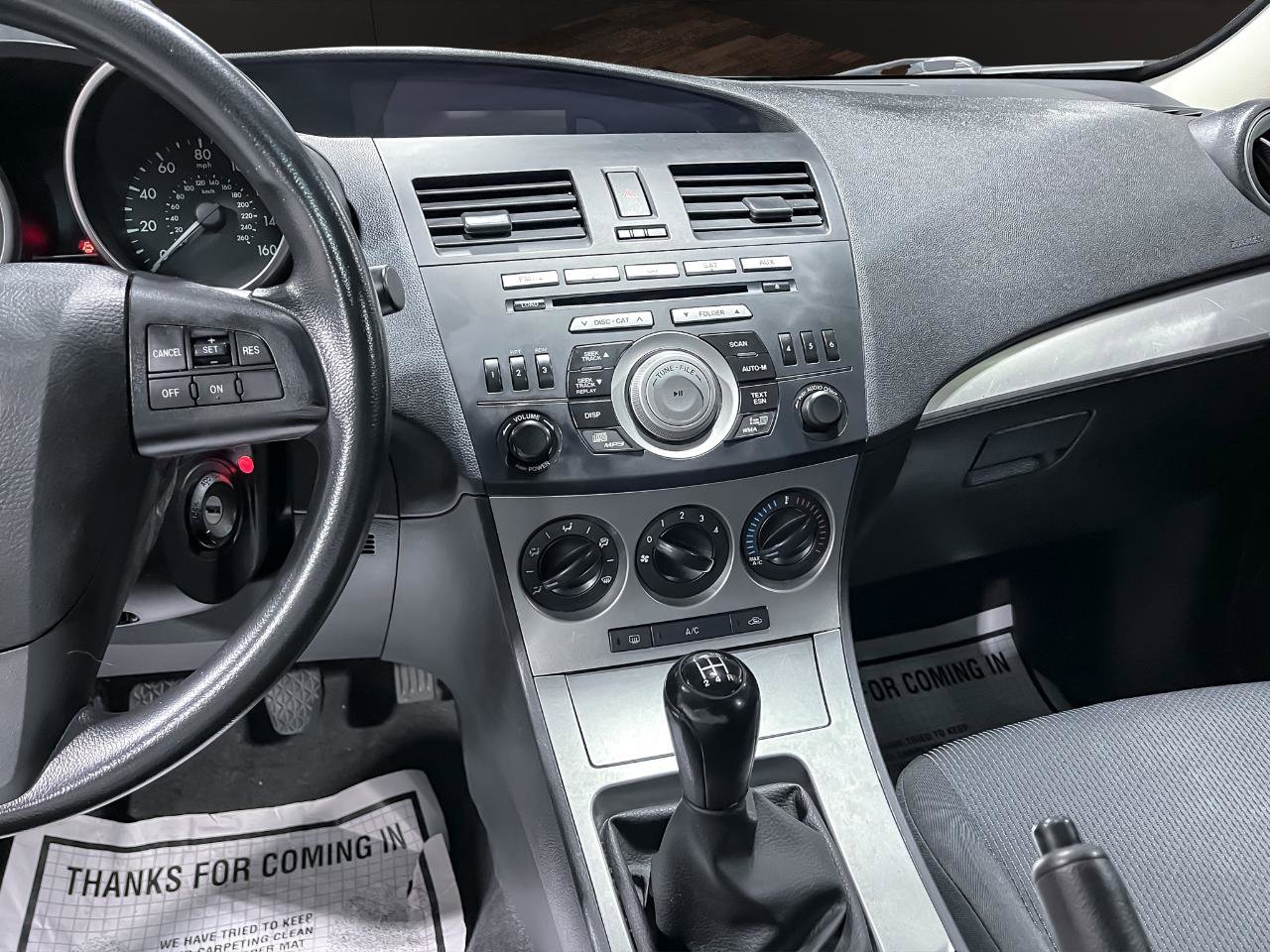 Used 2010 MAZDA MAZDA3 i Touring FWD image 15