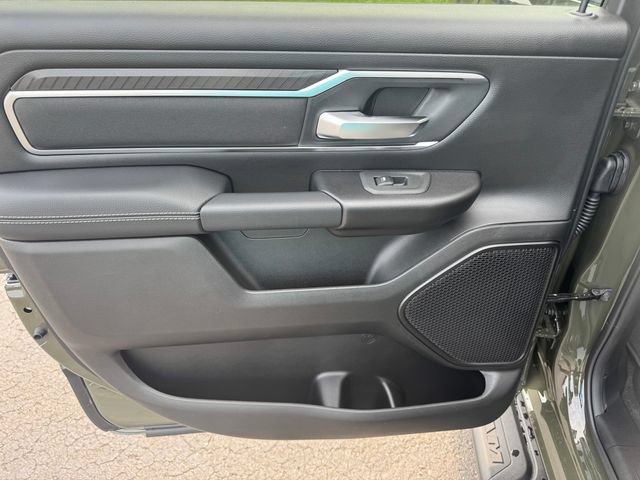 New 2026 RAM 1500 Big Horn AWD/4WD image 18