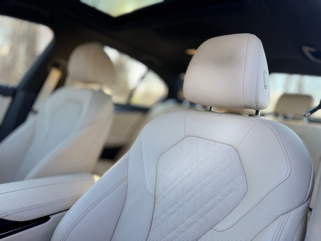 Used 2022 BMW 530i xDrive w/ Convenience Package image 16