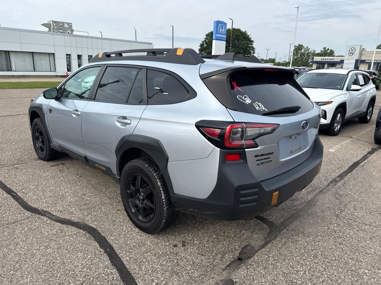 Used 2022 Subaru Outback Wilderness AWD/4WD image 2