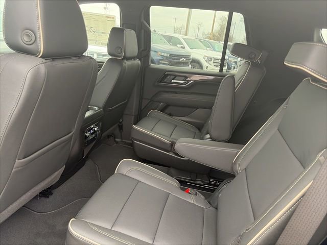 New 2026 GMC Yukon Elevation image 11