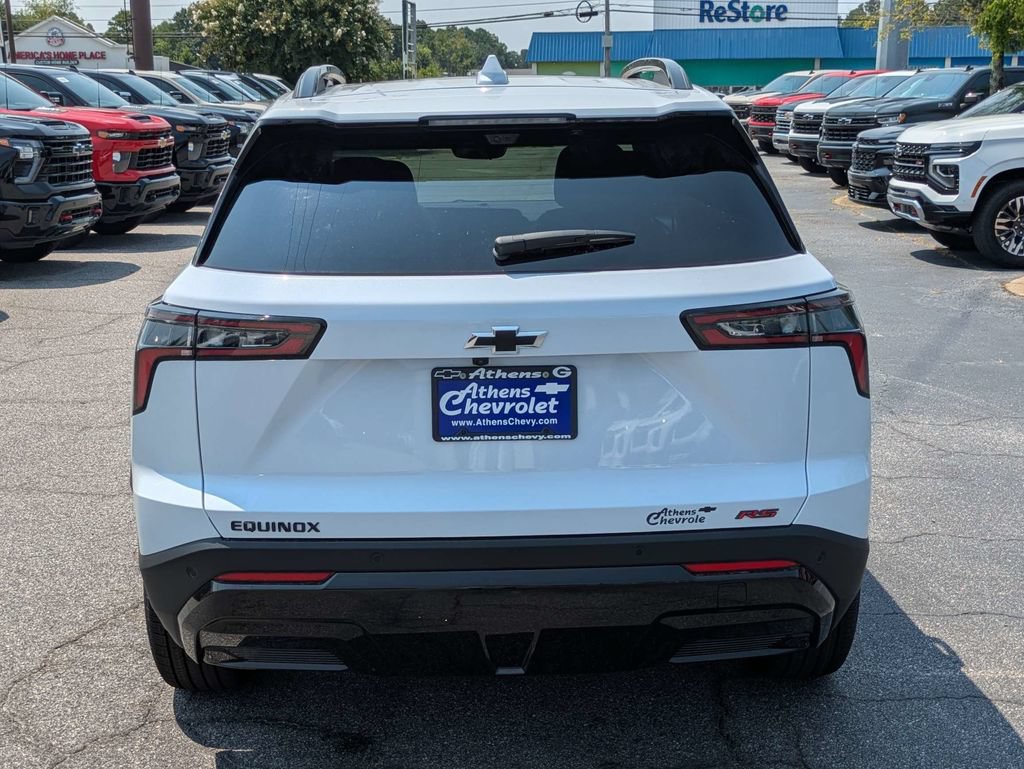 New 2027 Chevrolet Equinox RS w/ Safety and Technology Package FWD image 5