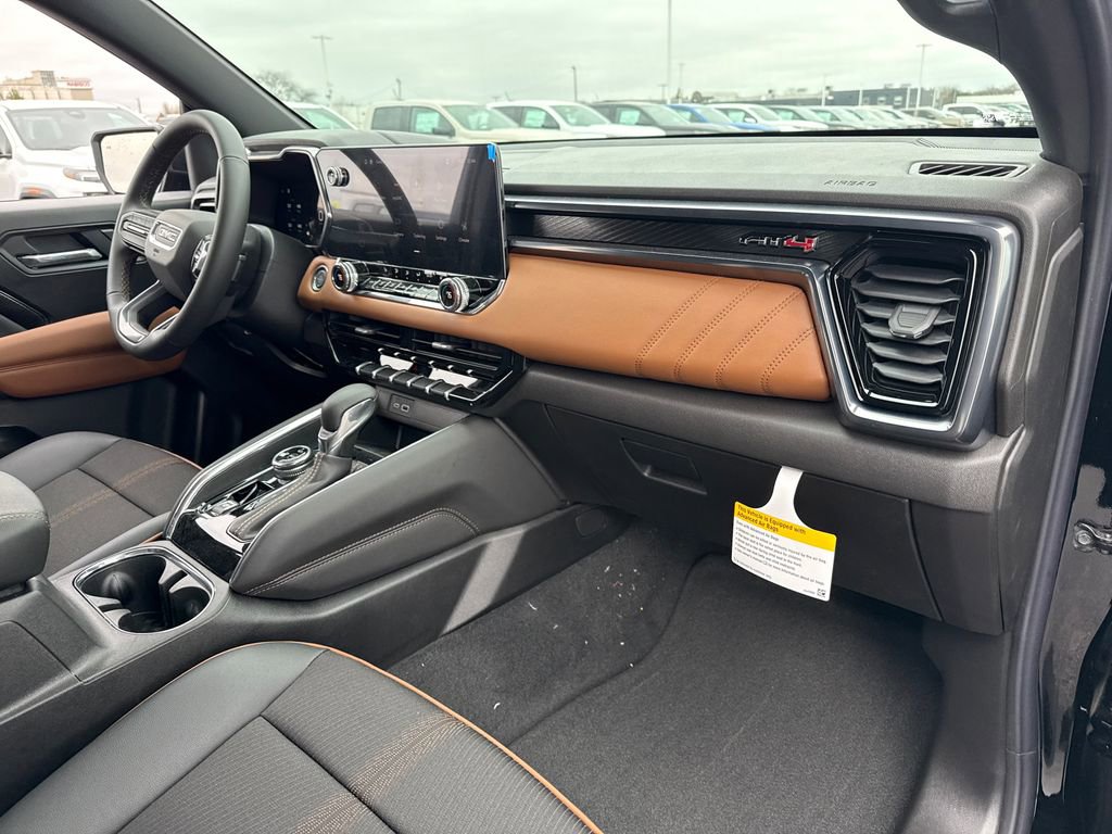 New 2026 GMC Canyon AT4 image 38